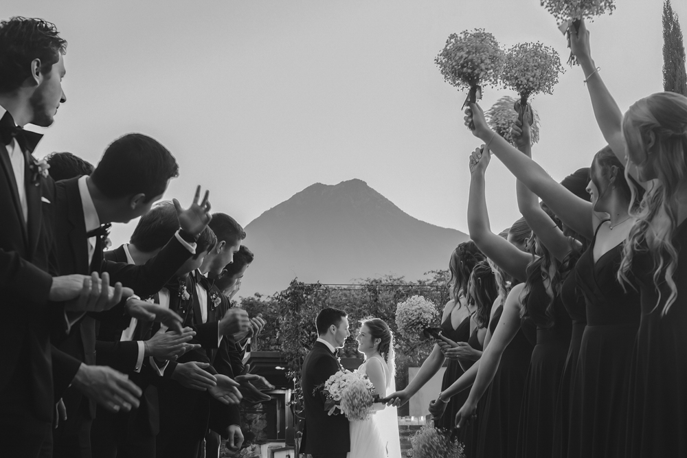 antigua guatemala wedding photographer-couple and volcano